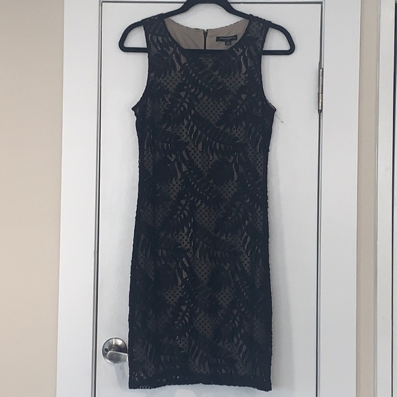 NWOT Sharagano Black Lace Palm Leaf Dress 10 - Picture 3 of 9
